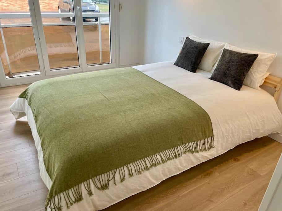 טולוז Appartement 73M2 - 2 Chambres - Parking - Wi-Fi מראה חיצוני תמונה
